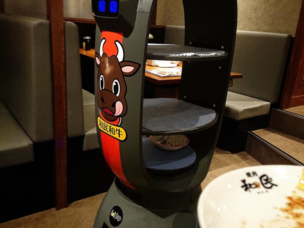 焼き肉の和民ロボット