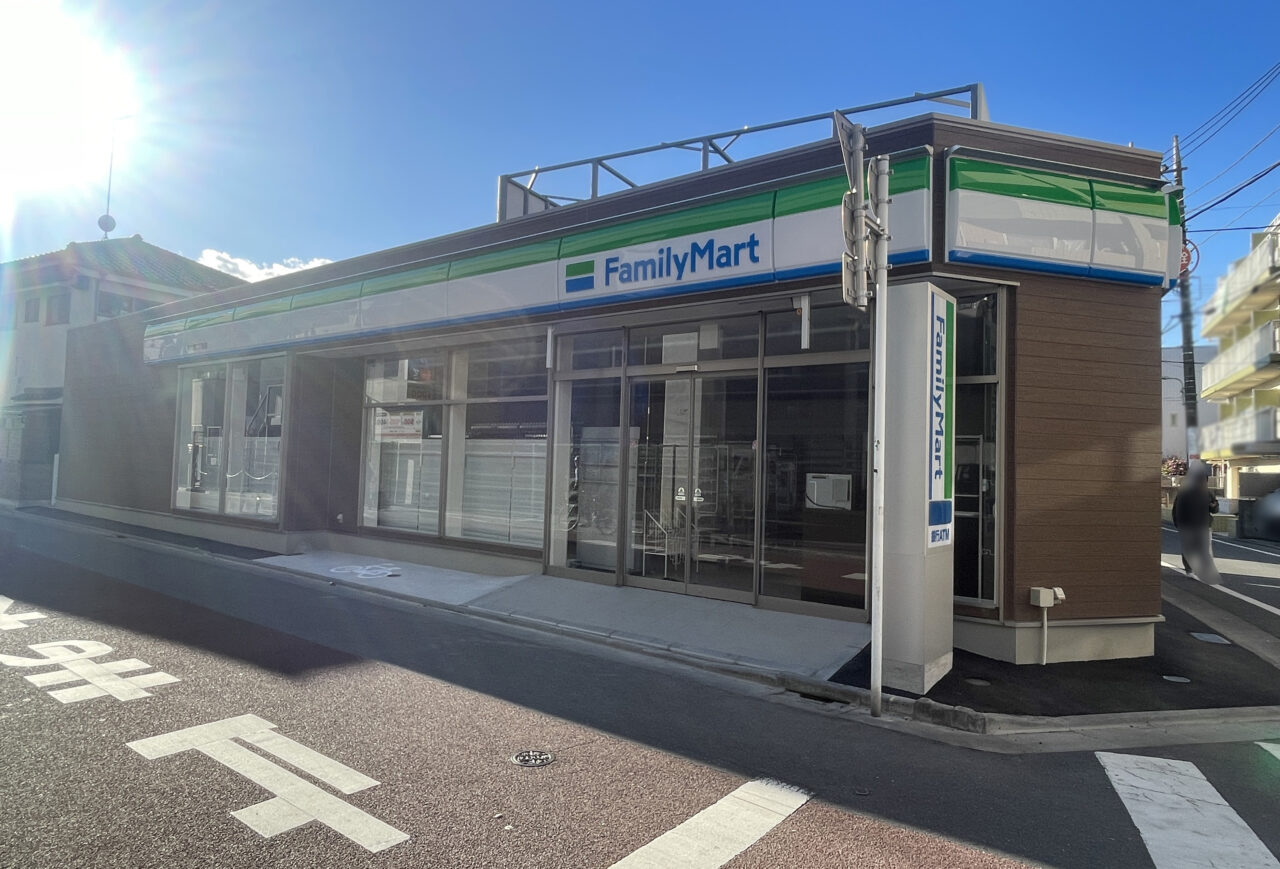 ファミリーマート 仲六郷二丁目店